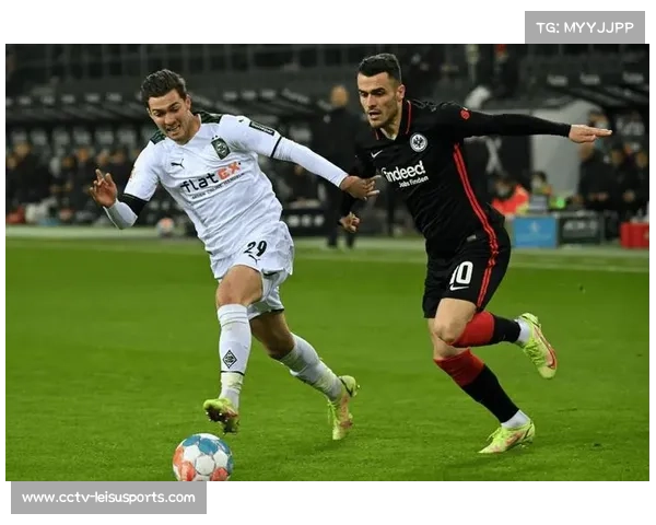 法兰克福调整阵容迎战圣保利 主帅强调主场优势与开局关键